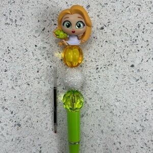 Young Rapunzel Doorables Pen with ink refill​